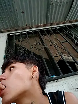 Lukas strong online show from 10.29.25