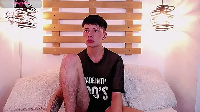 Steev Novoa online show from 02.02.25