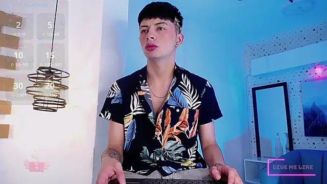 Steev Novoa online show from 02.26.25