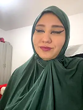 Snapshot of hannahayat chatting on 09.24.25 hannahayat online show from 09.24.25