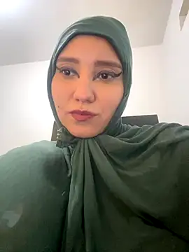 Snapshot of hannahayat chatting on 10.09.25 hannahayat online show from 10.09.25