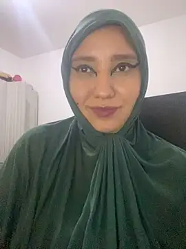 hannahayat online show from 11.13.25