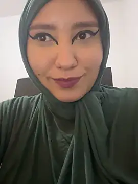 hannahayat online show from 11.23.25