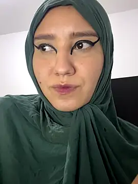 hannahayat online show from 11.25.25