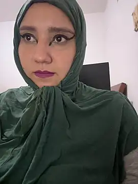 hannahayat online show from 03.31.26