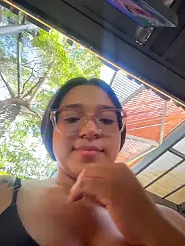 Snapshot of -VICKKY chatting on 06.22.26 -VICKKY online show from 06.22.26