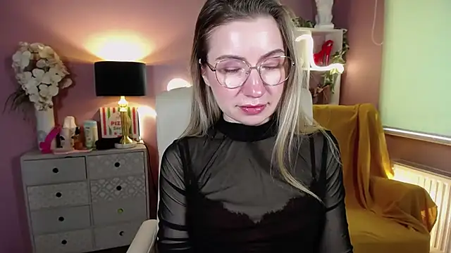 Mia Tasty online show from 02.08.25