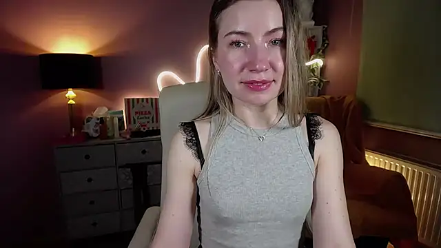 Mia Tasty online show from 03.02.25