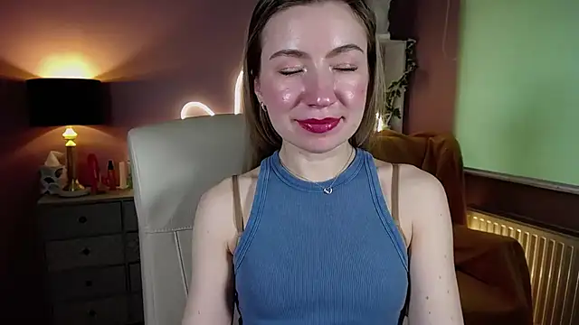 Mia Tasty online show from 03.14.25