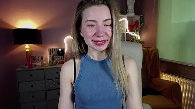 Mia Tasty online show from 03.23.25