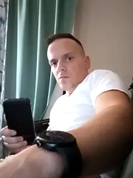 Snapshot of Rollinhard6969 chatting on 03.28.26 Rollinhard6969 online show from 03.28.26