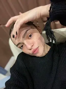 Snapshot of AnaWest chatting on 03.11.25 AnaWest online show from 03.11.25