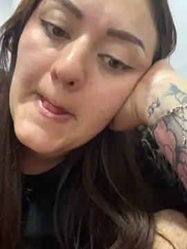 Sofiawilson  online show from 12.20.25