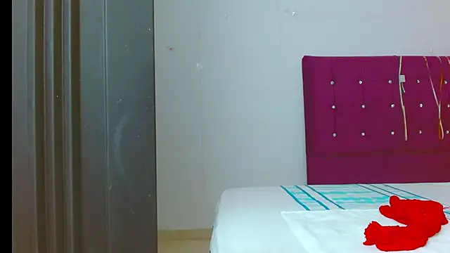 chantalsemenova1 online show from 09.13.25