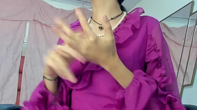 BonnieCute  online show from 01.12.25