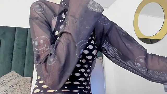 BonnieCute  online show from 02.06.25