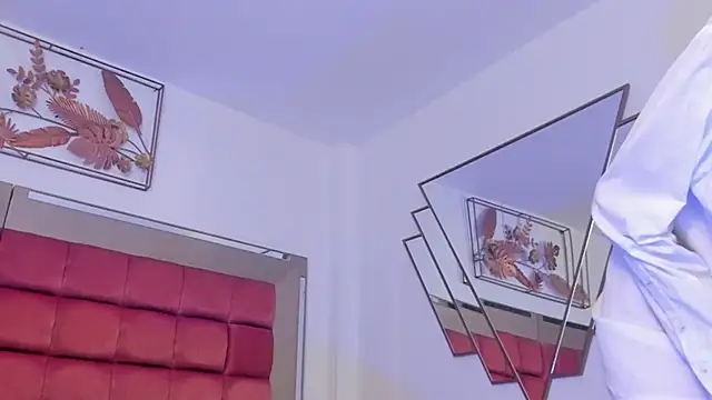 BonnieCute  online show from 03.21.25