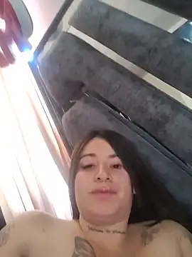 Snapshot of Alona_Evans chatting on 11.08.25 Alona Evans online show from 11.08.25