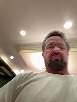 sluttydylan online show from 09.09.25