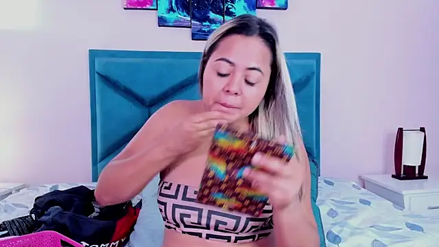 GraceJansenn online show from 12.24.24