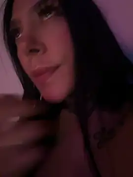 Snapshot of Cataleyasweet_19 chatting on 03.17.25 Cataleyasweet 19 online show from 03.17.25