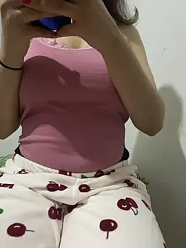 farah-36 online show from 10.18.25