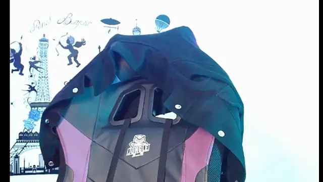 Snapshot of cata__gutierrez_ chatting on 03.22.25 cata gutierrez online show from 03.22.25