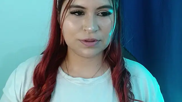 Snapshot of cata__gutierrez_ chatting on 11.08.25 cata gutierrez online show from 11.08.25