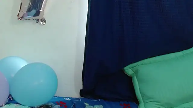 Snapshot of cata__gutierrez_ chatting on 01.12.26 cata gutierrez online show from 01.12.26