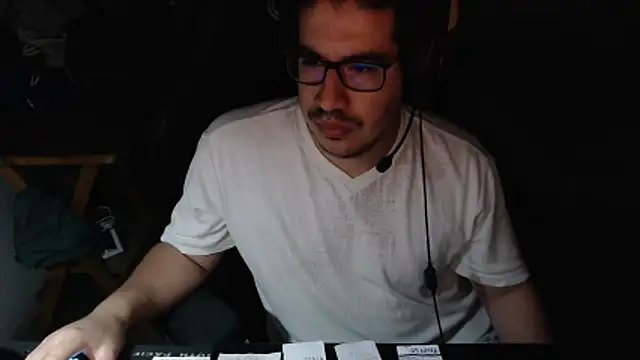 Snapshot of thealfawolf01 chatting on 06.18.26 thealfawolf01 online show from 06.18.26