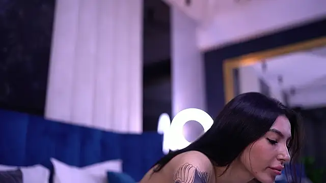 AishaDevoe online show from 01.10.25