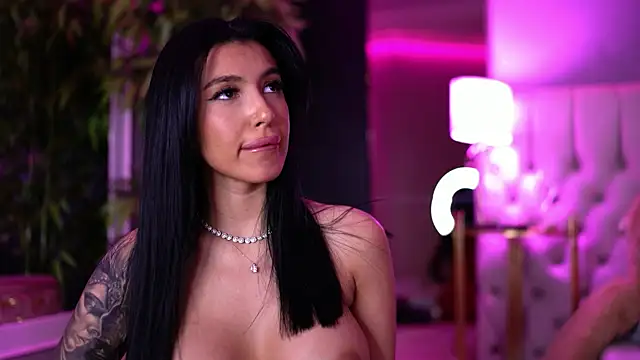 AishaDevoe online show from 02.20.25