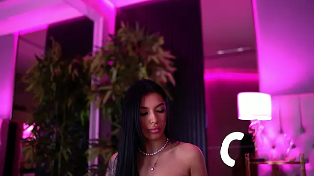 AishaDevoe online show from 02.20.25