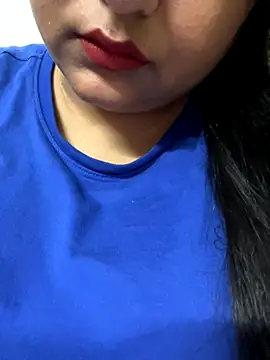 smile pretty online show from 10.17.25