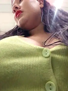 Snapshot of Blushing_Katy chatting on 04.19.26 Blushing Katy online show from 04.19.26