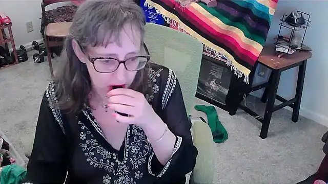 LilyLuscious online show from 01.19.25