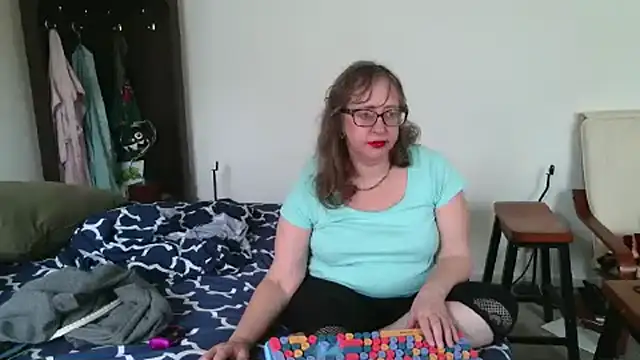 LilyLuscious online show from 09.13.25