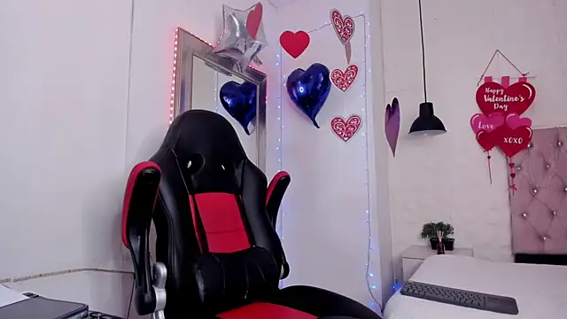 Snapshot of angel_hardy_dl chatting on 02.24.25 angel hardy dl online show from 02.24.25