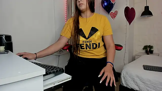 Snapshot of angel_hardy_dl chatting on 02.27.25 angel hardy dl online show from 02.27.25