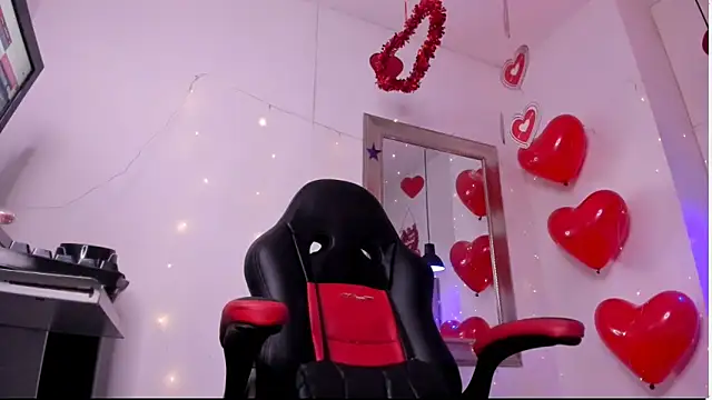 Snapshot of angel_hardy_dl chatting on 02.10.26 angel hardy dl online show from 02.10.26