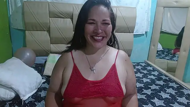 Stefanny Taylor  online show from 09.20.25