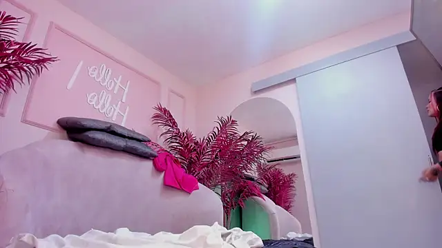 Maristxxr online show from 02.19.25