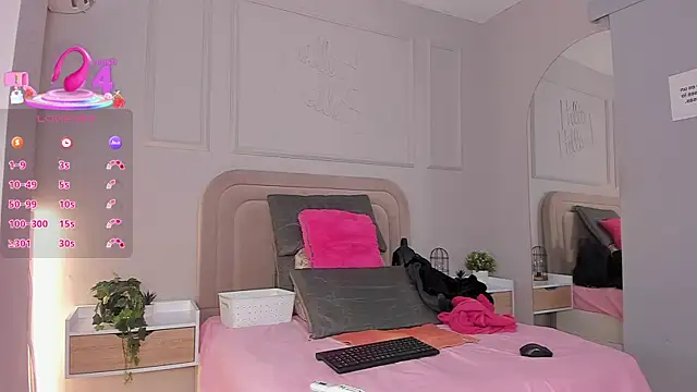 Maristxxr online show from 12.21.25