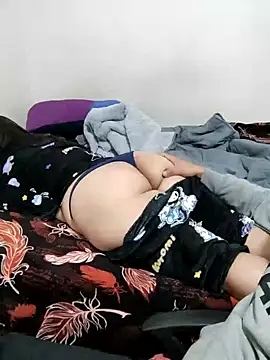 Angiee2001 online show from 01.11.25