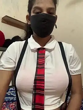 hottiess69 online show from 09.19.25