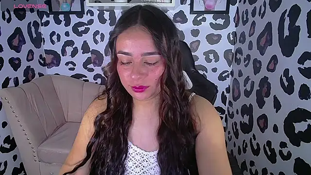 Georgina 1t online show from 02.11.25