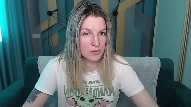 EmilyWalkeri online show from 02.22.26