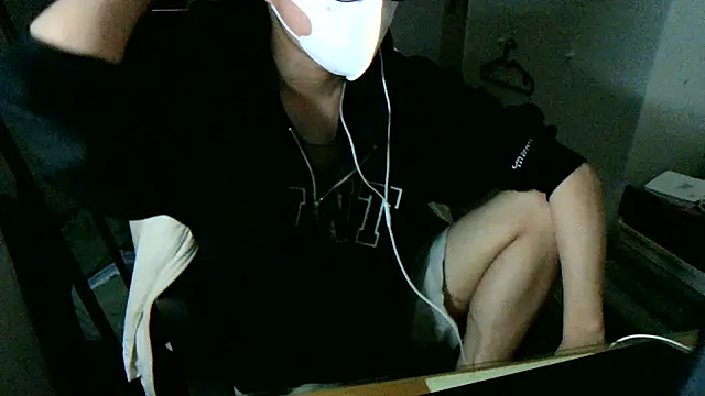 Snapshot of max5388 chatting on 02.05.26 max5388 online show from 02.05.26