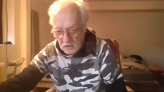 Sammy1660 online show from 12.17.24