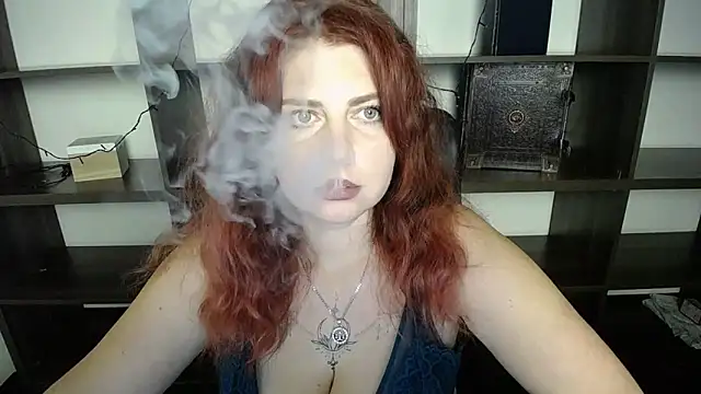 Lizzy Love online show from 01.26.25